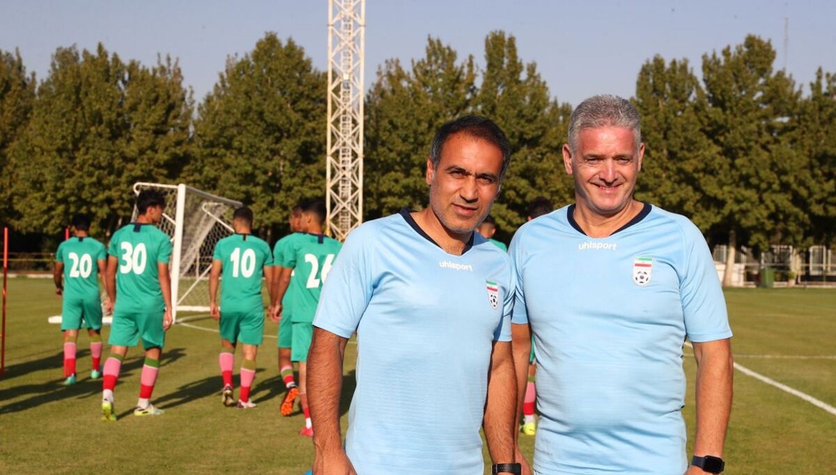 مهاجم فرانکفورت مهاجم فرانکفورت