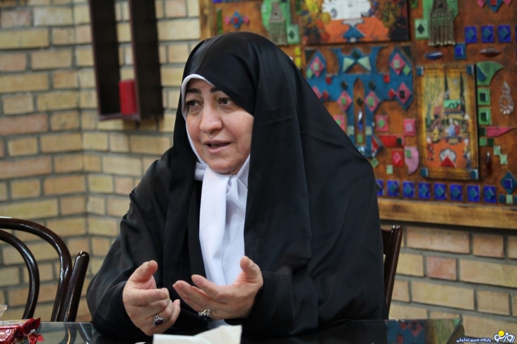 در پنج سال گذشته سفره  مردم کوچکتر شده است/فاصله طبقاتی و شکاف میان فقیر و غنی با توزیع عادلانه ثروت بر طرف می شود