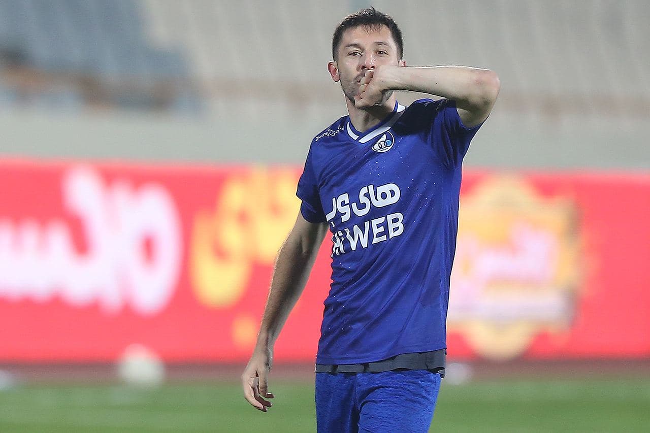 مذاکره با ستاره خارجی استقلال برای تمدید مذاکره با ستاره خارجی استقلال برای تمدید