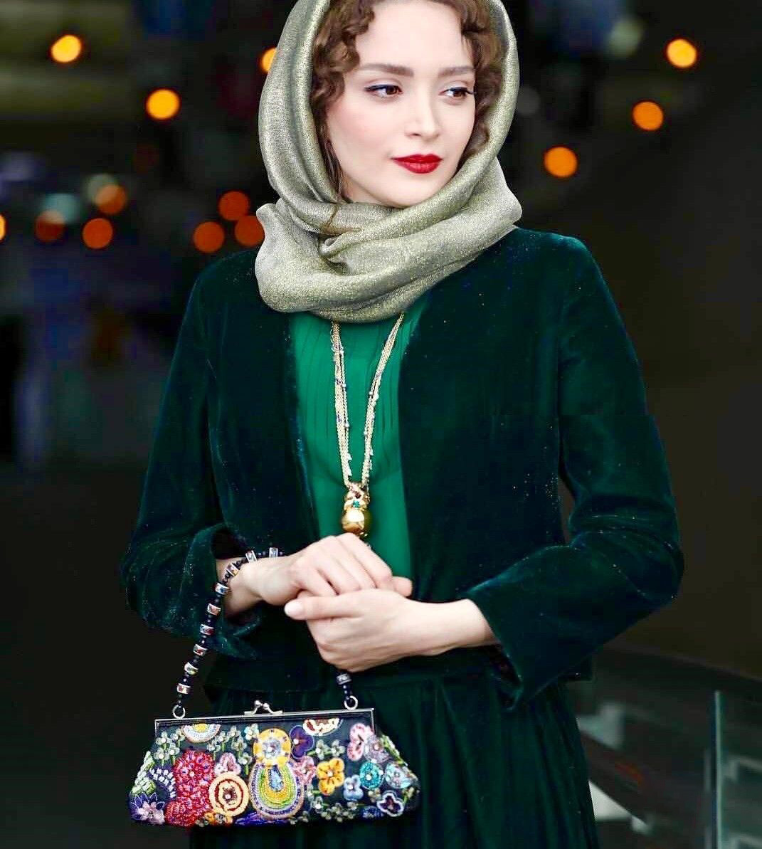 جنجال تازه بهنوش طباطبایی بعد از طلاق! +عکس جنجال تازه بهنوش طباطبایی بعد از طلاق! +عکس