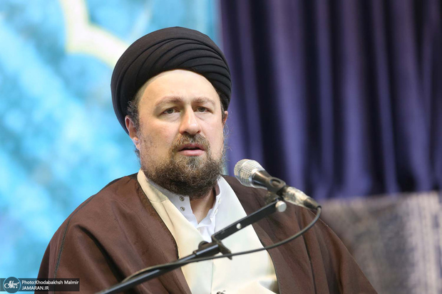 سید حسن خمینی:اگر نپذیریم که انسانها برابر هستند، به عدالت، آزادی و دموکراسی نخواهیم رسید / همه ما یک اندازه رأی داریم؛ رأی بیشتر، چربتر یا درشتتر ندارد سید حسن خمینی:اگر نپذیریم که انسانها برابر هستند، به عدالت، آزادی و دموکراسی نخواهیم رسید / همه ما یک اندازه رأی داریم؛ رأی بیشتر، چربتر یا درشتتر ندارد