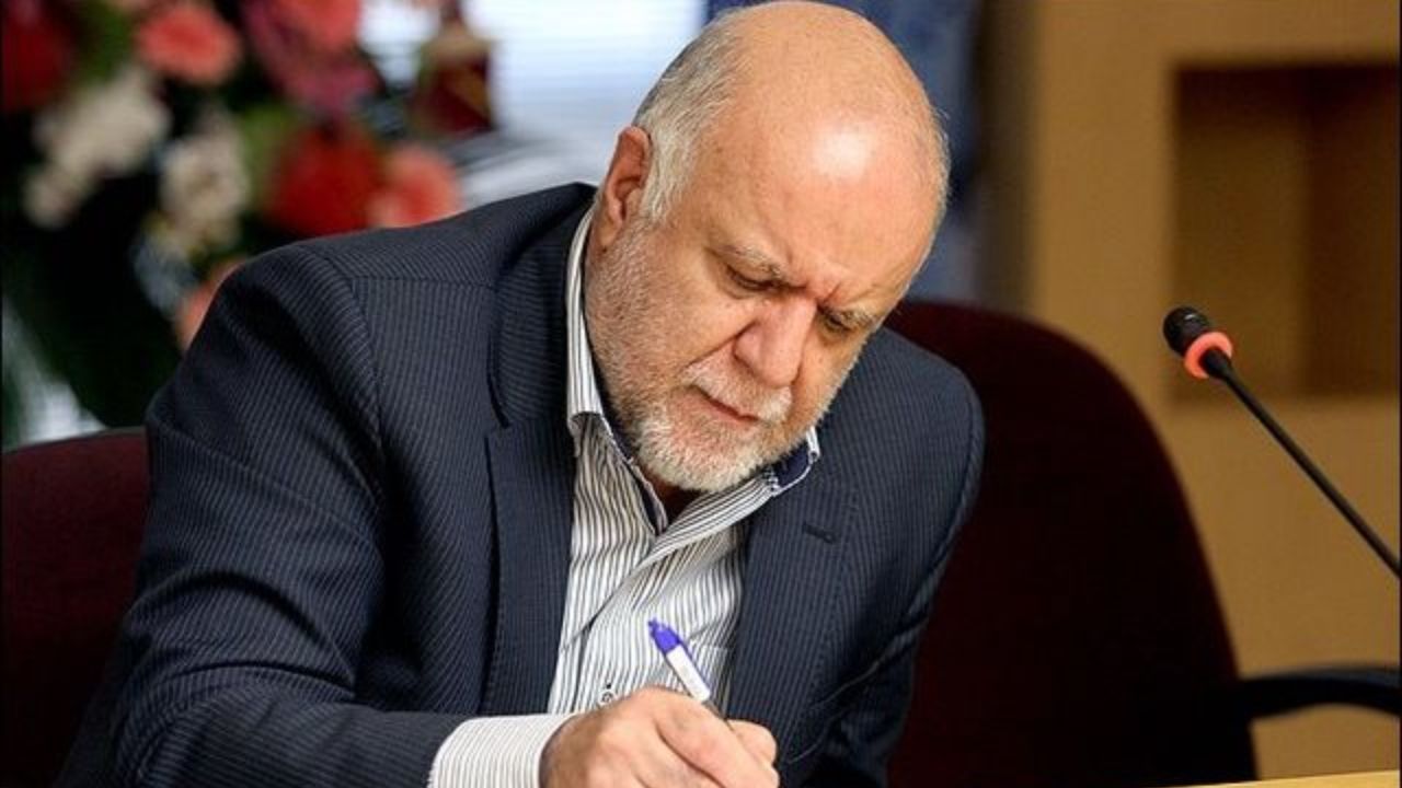 هجمه بی امان به زنگنه