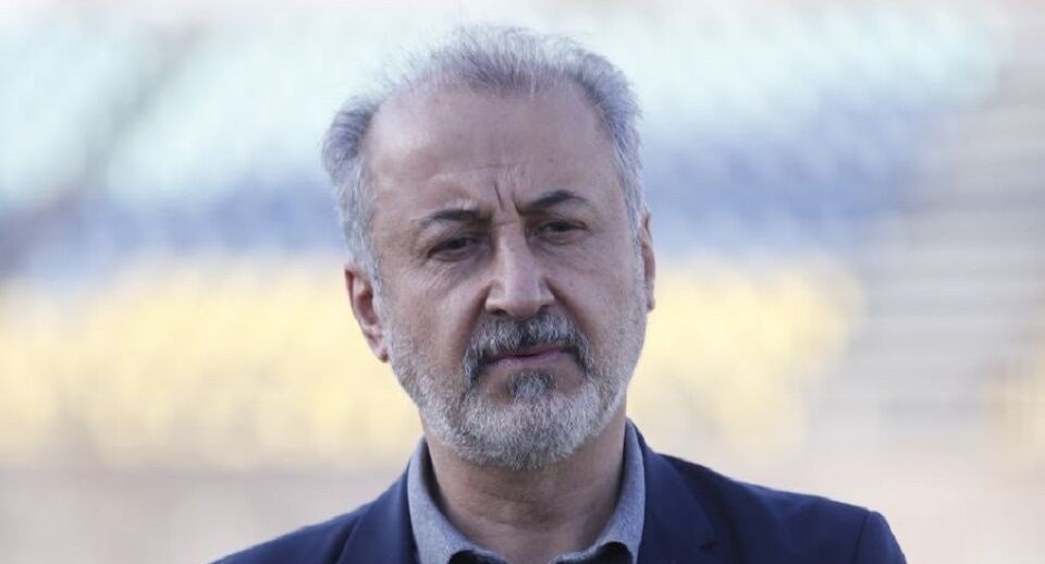 پاسخ جنجالی مدیر پرسپولیس به حرف های فرهاد مجیدی !