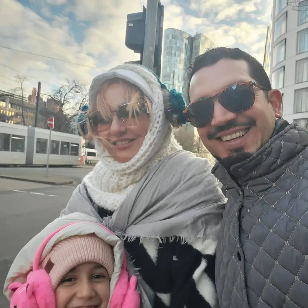 قاب جدید از خانواده پرحاشیه مهناز افشار