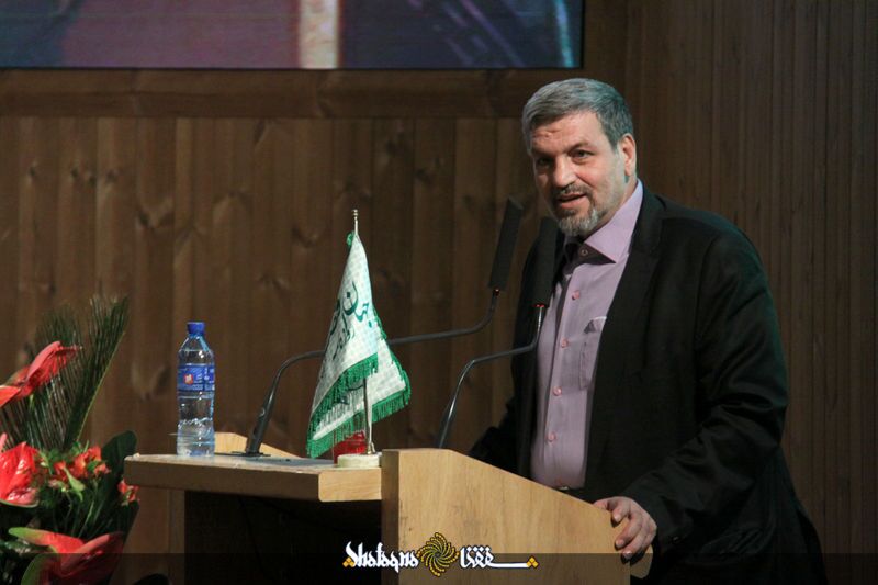 کواکبیان خطاب به رئیس قوه قضاییه: خبرنگاران بازداشتی آزاد شوند