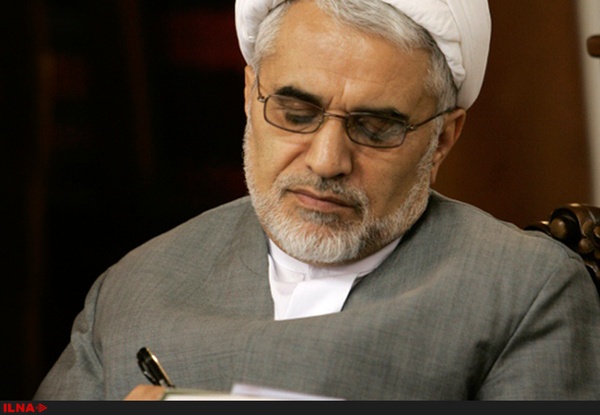 هرگز درخواستی برای رهایی از زندان نداشتم