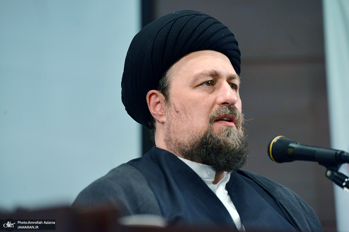 سید حسن خمینی: امام در آخر جنگ گفتند حاضرم آبرویم را بدهم برای اینکه مردم به رفاه برسند / در مورد ساخت حرم امام، باید کسانی که بیشتر متصدی بوده اند جواب بدهند سید حسن خمینی: امام در آخر جنگ گفتند حاضرم آبرویم را بدهم برای اینکه مردم به رفاه برسند / در مورد ساخت حرم امام، باید کسانی که بیشتر متصدی بوده اند جواب بدهند