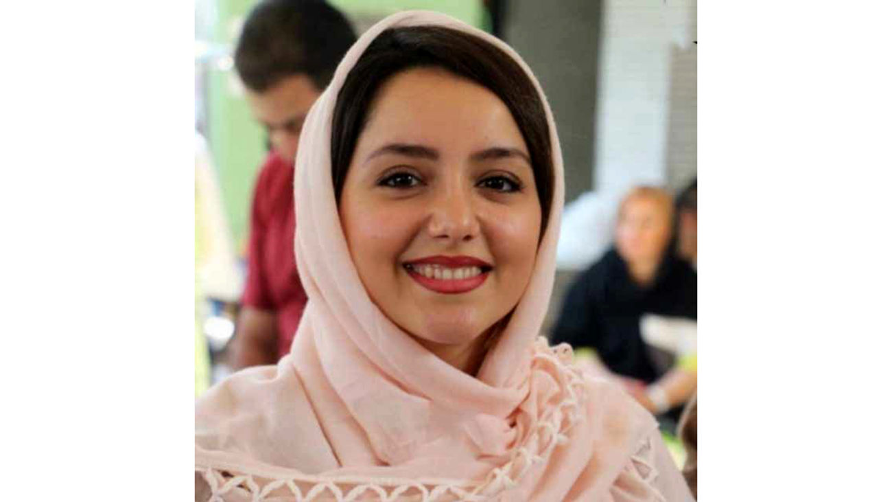 قد کوتاهترین خانم بازیگر با قدکوتاهترین اسب ایرانی ! + نازنین بیاتی دنبال هم قدش ! قد کوتاهترین خانم بازیگر با قدکوتاهترین اسب ایرانی ! + نازنین بیاتی دنبال هم قدش !