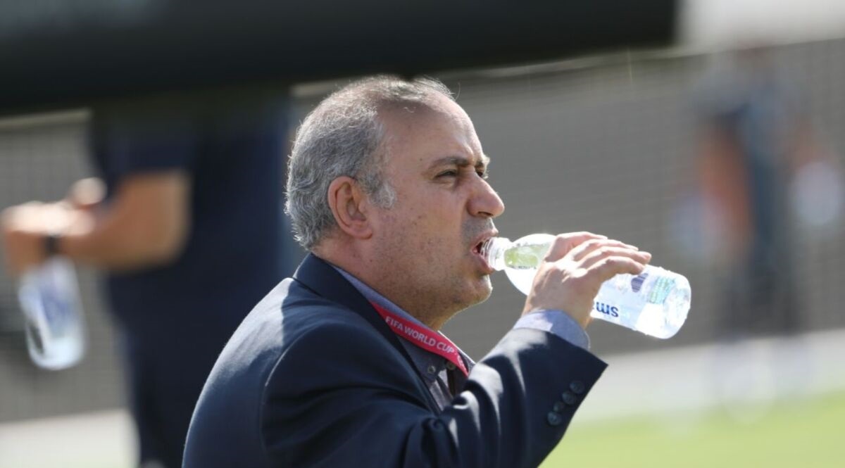 پکیج خطرناک تاج برای نیمکت تیم ملی ایران پکیج خطرناک تاج برای نیمکت تیم ملی ایران