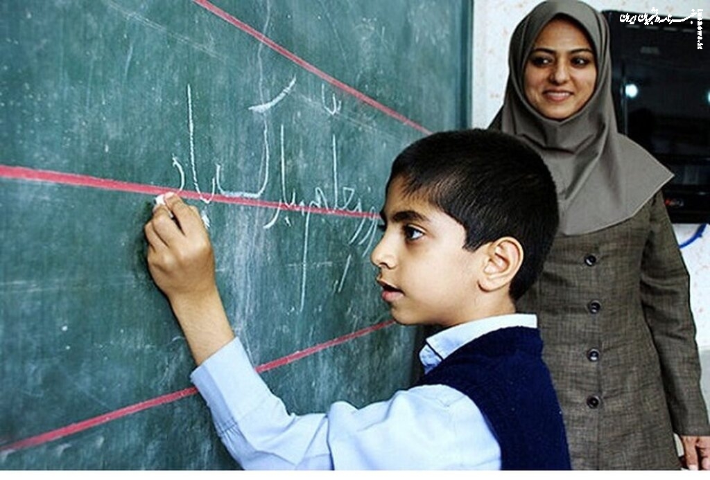 عذرخواهی وزیر آموزش و پرورش بابت تاخیر در پرداخت حقوق فرهنگیان