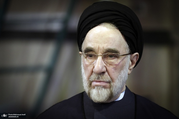 سید محمد خاتمی: جامعه بزرگ ما حال و روز خوشی ندارد/ بعضی‌ها قدرت را برای خود می‌خواهند و بعضی دیگر قدرت را برای خدمت به جامعه و مردم لازم می‌دانن