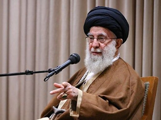 رهبر انقلاب:مسئله مردم یک اصل اسلامی است/حضور در انتخابات صرفاً تکلیف نیست حق مردم است