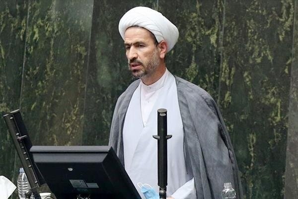 عضو کمیسیون آموزش مجلس: روش برگزاری کنکور را به قبل از سال ۱۳۵۰ برگردانیم/ باید «کنکور تشریحی» را احیا کنیم