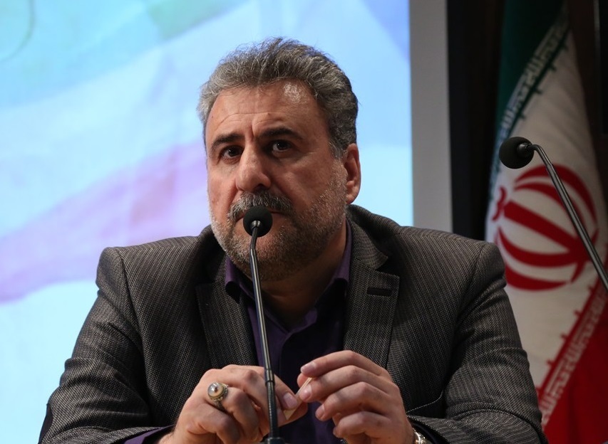 در سیاست خارجی به بن‌بست رسیده‌ایم /گرفتار تابو‌های عدم مذاکره با آمریکا و ادعای هدایت فرهنگی تمام دنیا هستیم / باید از آسمان به زمین بیاییم و یک نگاه واقع گرایانه داشته باشیم /