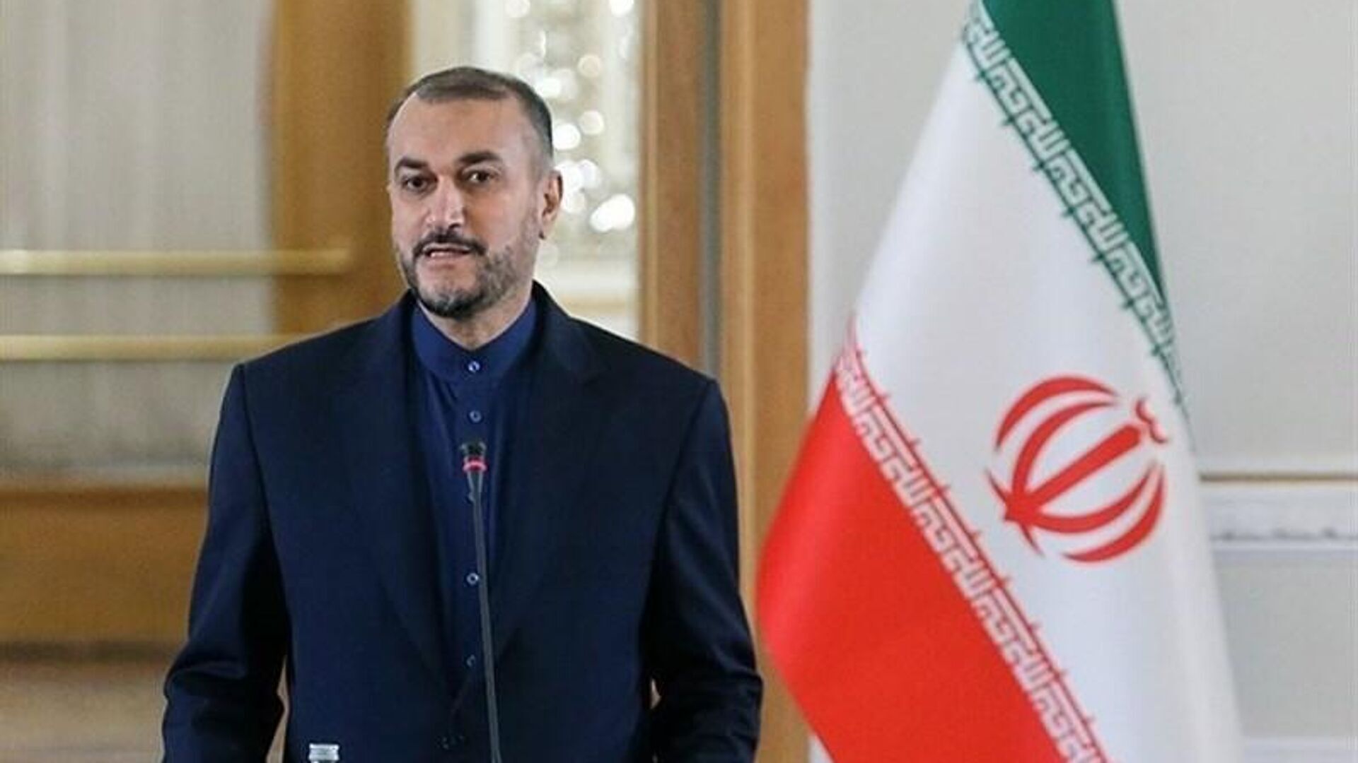 امیرعبداللهیان: در حقوق بین‌الملل، چیزی تحت عنوان دفاع در مقابل دفاع مشروع وجود ندارد / عملیات ۷ اکتبر حماس واکنشی مشروع به سال‌ها اشغالگری رژیم صهیونیستی بود