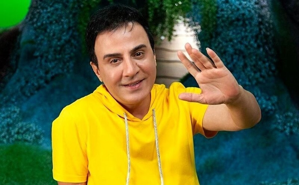 عموپورنگ از خجالت ساسی مانکن در آمد! عموپورنگ از خجالت ساسی مانکن در آمد!