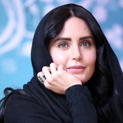 مصاحبه قدیمی و دیده نشده از زمان قبل از معروف شدن الناز شاکردوست + فیلم