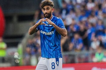 پاسخ منفی به استقلال و پرسپولیس؛ این لژیونر به ایران نمیآید! پاسخ منفی به استقلال و پرسپولیس؛ این لژیونر به ایران نمیآید!