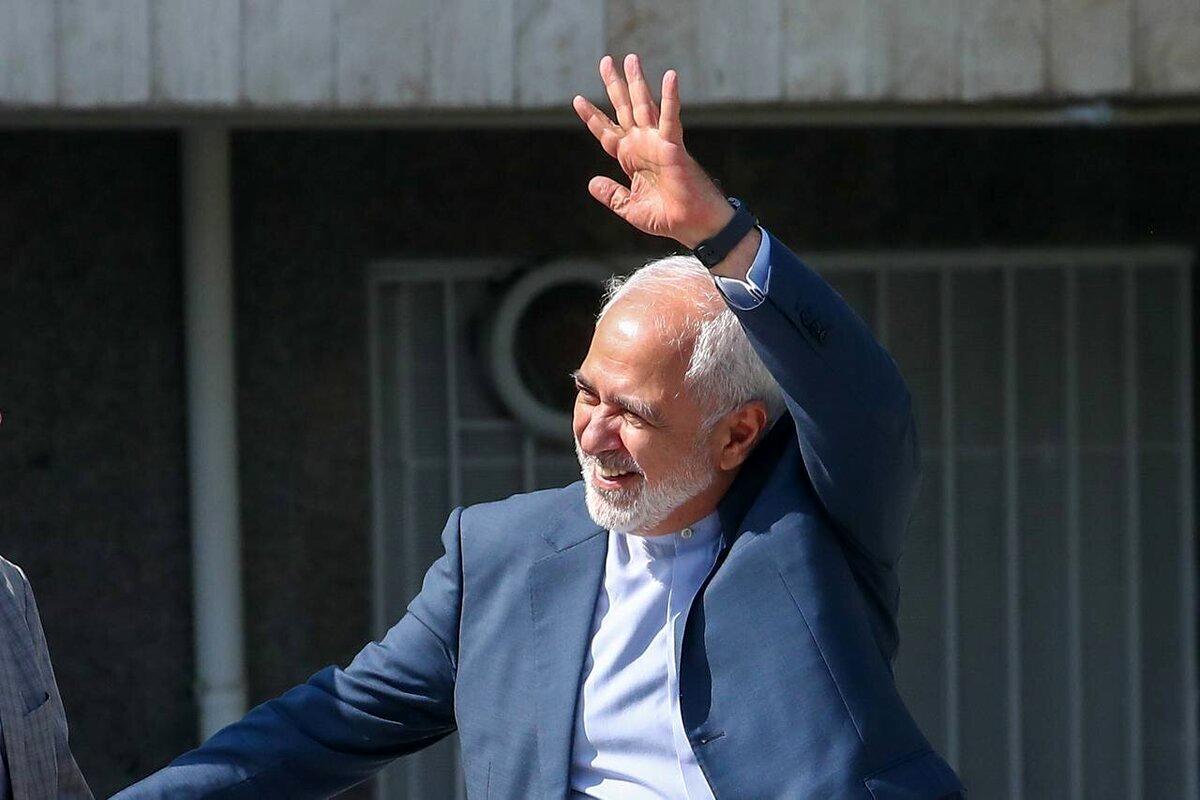 روایت متفاوت جانشین معاون سپاه از مصاحبه ظریف در داووس روایت متفاوت جانشین معاون سپاه از مصاحبه ظریف در داووس