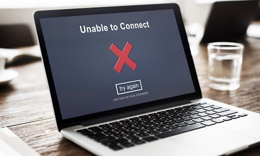 اختلالات اخیر اینترنت به‌خاطر حملات گسترده سایبری است، زیرساخت و وزارت هم در مقابله ناتوانند