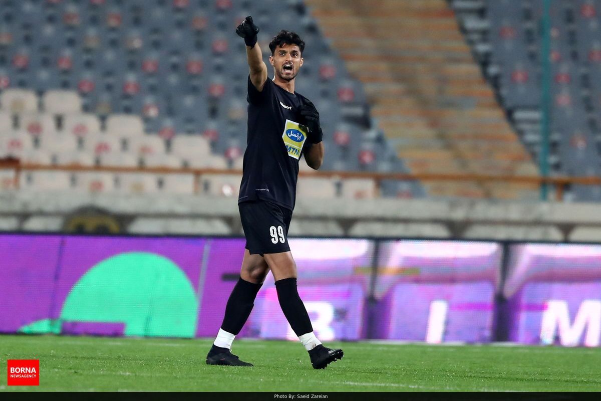 علت حضور گلر پرسپولیس در ساختمان این باشگاه مشخص شد