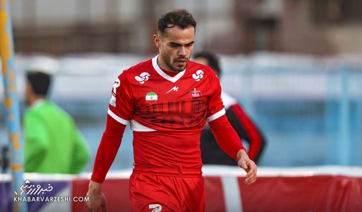 اورونوف نیمکت نشین میشود؟ اورونوف نیمکت نشین میشود؟