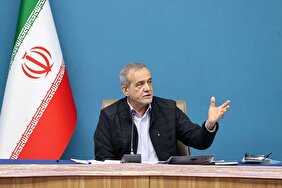 پزشکیان:در میان جوانان حزب‌اللهی هم می‌بینید چند درصد با وی‌پی‌ان در فضای مجازی حضور دارند/ وقتی فیلتر می‌کنیم، عده‌ای وی‌پی‌ان می‌فروشند و سالانه نزدیک به ۳۰  همت به جیب آن‌ها می‌رود