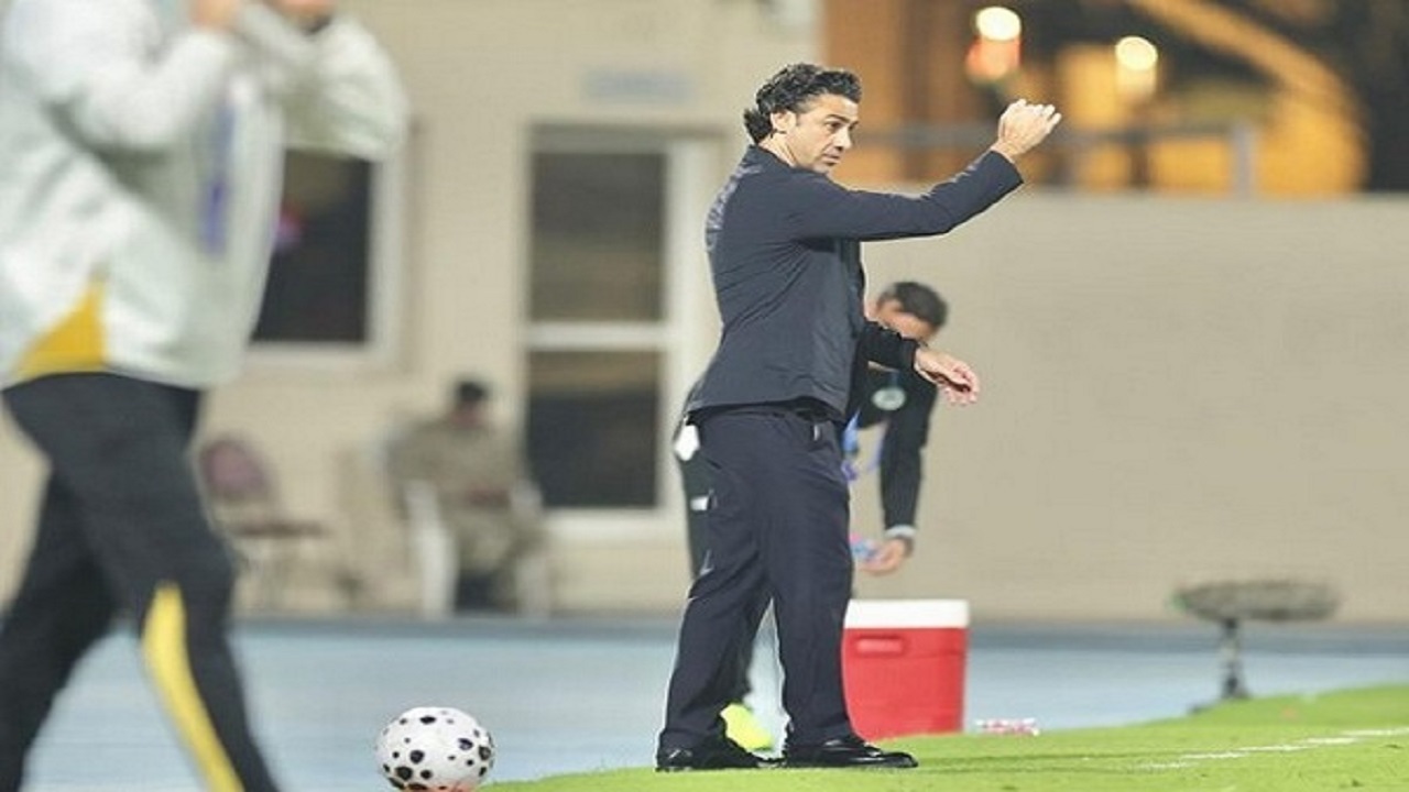 حمایت مسئولان البطائح از فرهاد مجیدی حمایت مسئولان البطائح از فرهاد مجیدی