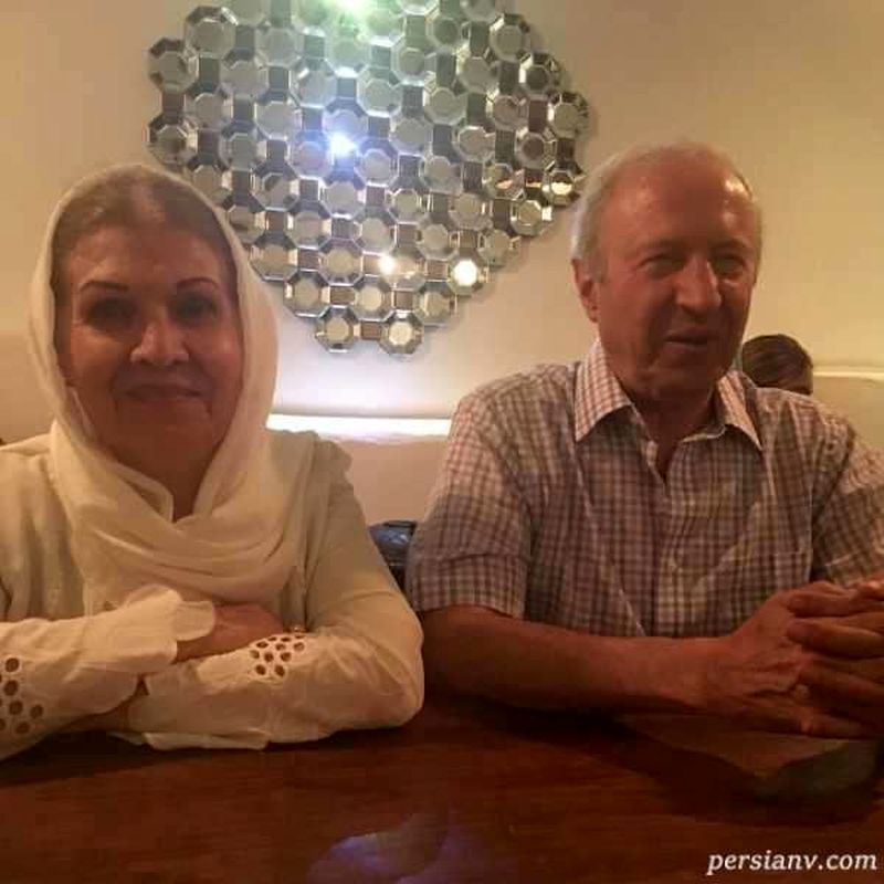 رونمایینیکی کریمی از پدر , مادر , خواهر و خواهر زاده اروپاییش!