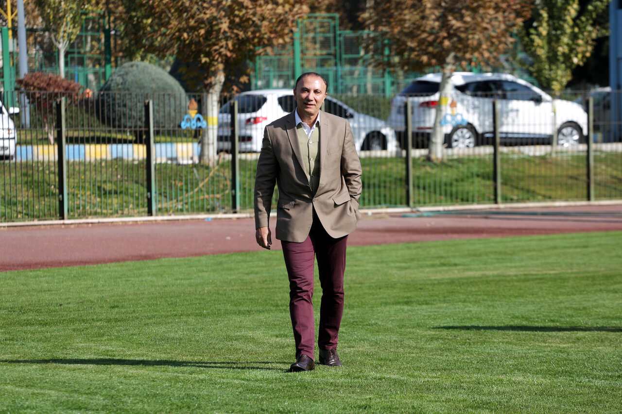 حمید درخشان: حاضرم سرمربی پرسپولیس بشوم