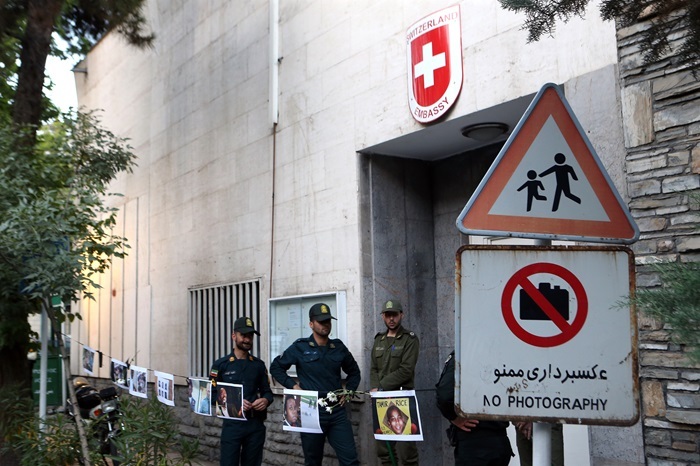 وزارت خارجه سوئیس: سفارت کشورمان در تهران بازگشایی شد / این تصمیم پس از مشورت با ایران و ایالات متحده اتخاذ شده است