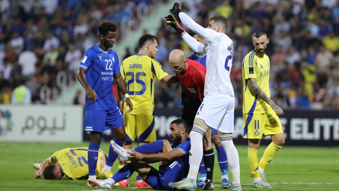 مهرداد محمدی مهاجم استقلال در بازی النصر عربستان - لیگ نخبگان آسیا