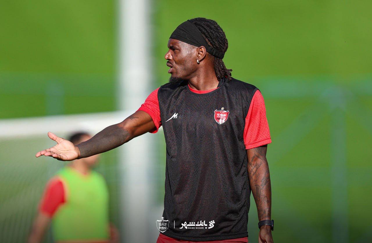 تیوی بیفوما وینگر پرسپولیس تهران - تمرینات پرسپولیس در ترکیه