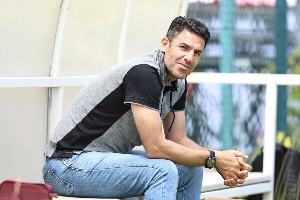 رسمی شد؛ مدیر پرسپولیس در کادر فنی مهدی رحمتی!