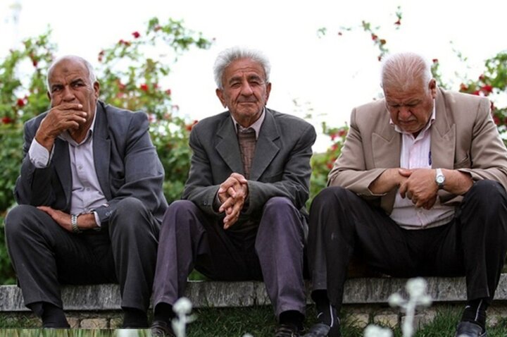 خبر مهم درباره بیمه تکمیلی بازنشستگان کشوری