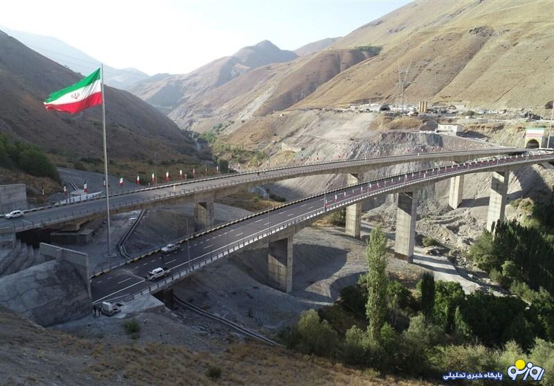 رئیس جمهور باند شرقی منطقه ۲ آزادراه تهران ـ شمال را افتتاح کرد