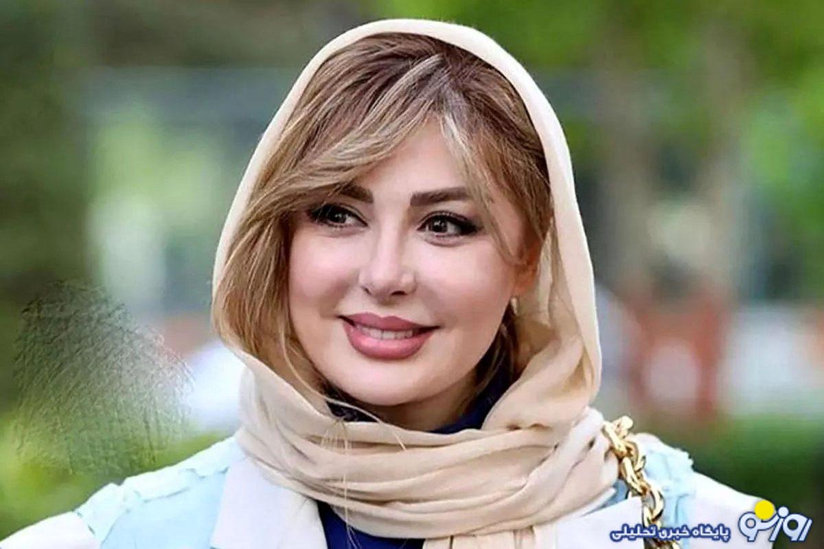 دور دور نیوشا ضیغمی با ماشین لاکچری در تهران! دور دور نیوشا ضیغمی با ماشین لاکچری در تهران!