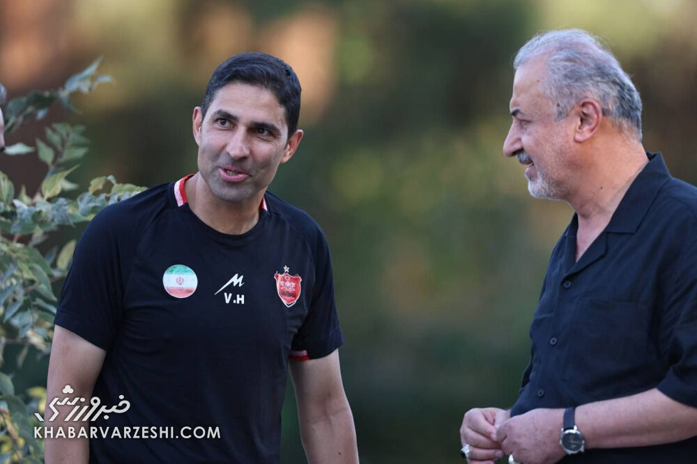 هاشمیان زیر فشار مدیران؛ پرسپولیس با تمام مشکلات تا نیمفصل بدون خرید میماند! هاشمیان زیر فشار مدیران؛ پرسپولیس با تمام مشکلات تا نیمفصل بدون خرید میماند!