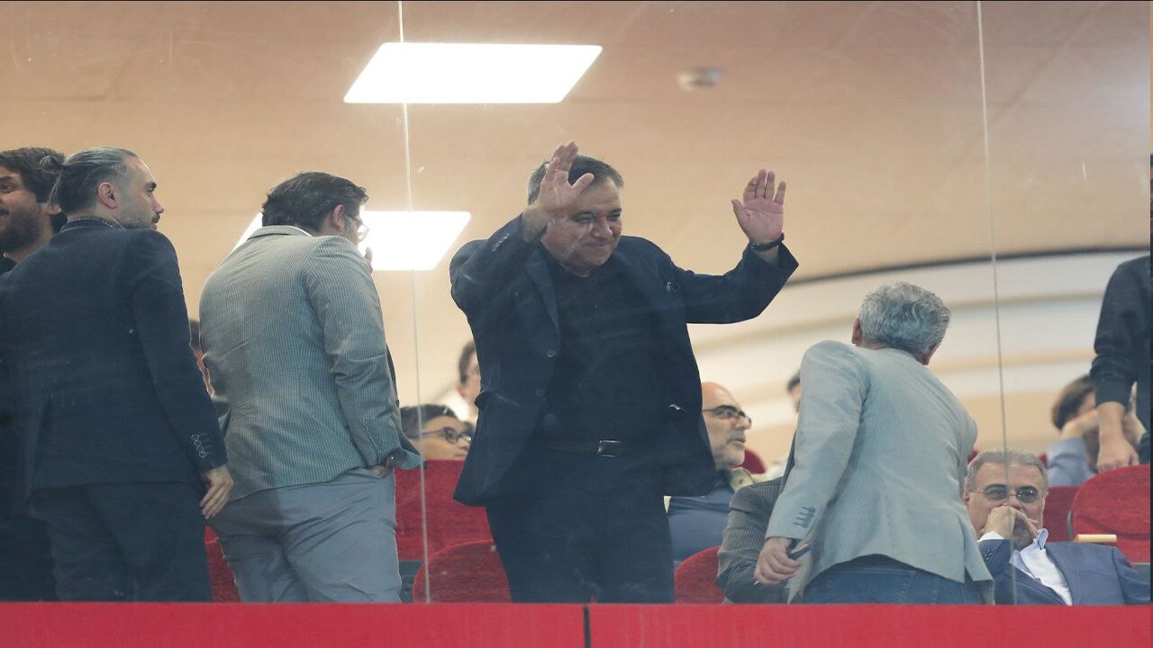 تاجرنیا: اخراج نکردن ساپینتو تصمیم درستی بود/ استقلال انگیزه قهرمانی دارد