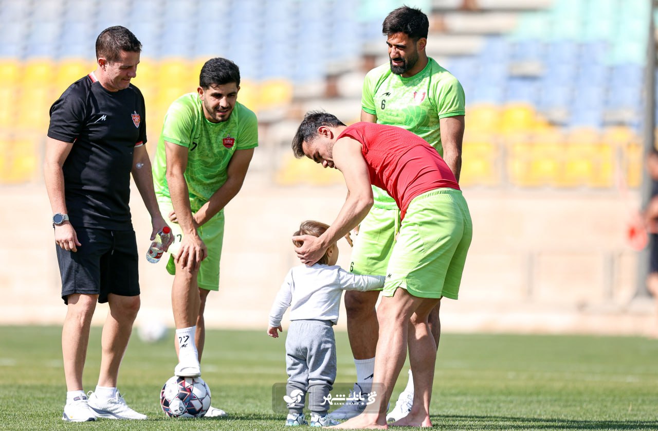 تلنگر اوسمار ویرا به اوستون اورونوف؛ «تو را نمی‌شناسم!»