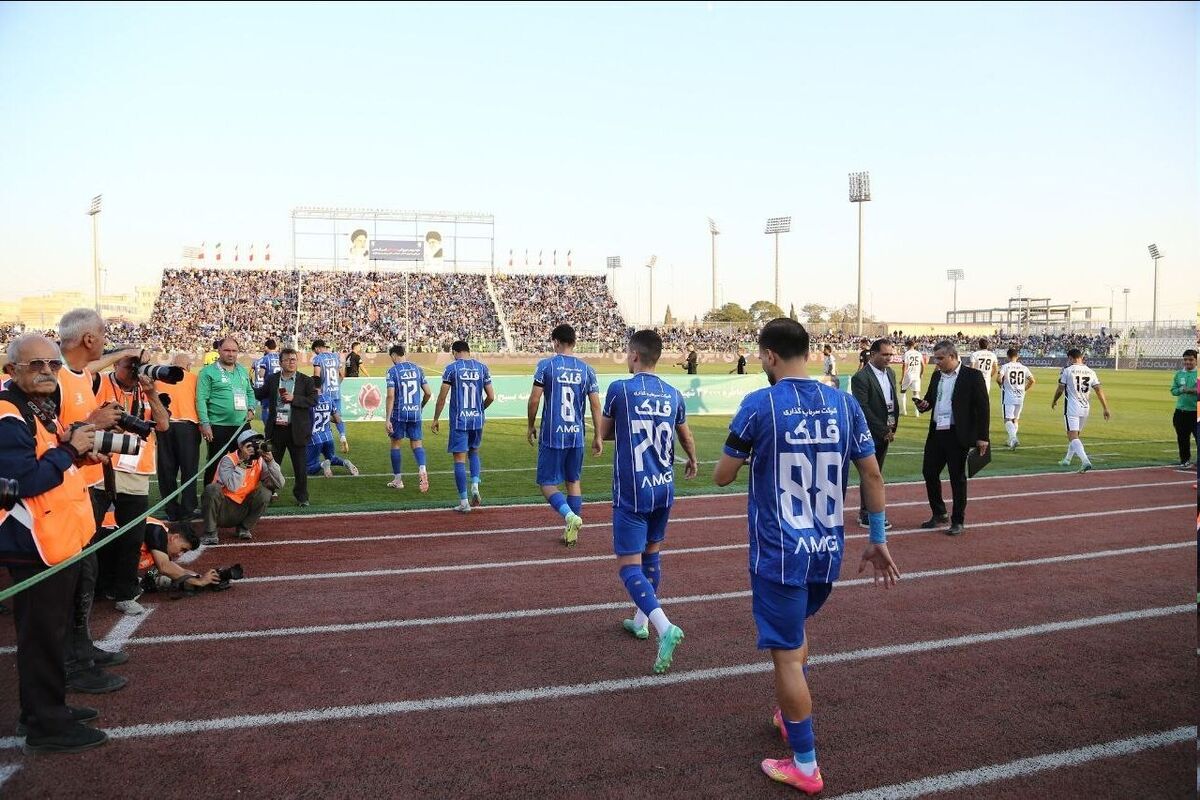 زمان دیدارهای استقلال-سپاهان و تراکتور-ملوان مشخص شد