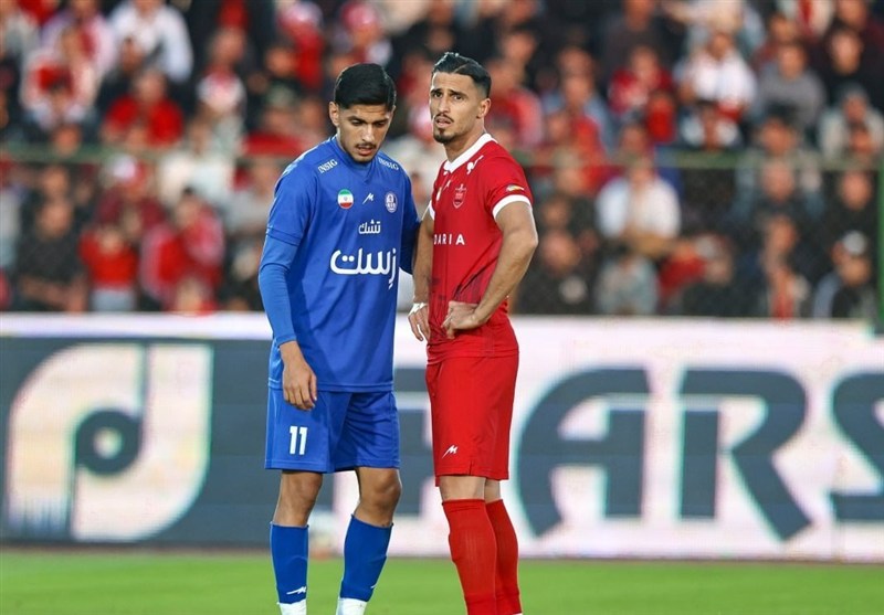 علیپور: فکر نکنند حرفی نمیزنیم همه چیز گل و بلبل است/ بازی با تراکتور مثل فینال میماند علیپور: فکر نکنند حرفی نمیزنیم همه چیز گل و بلبل است/ بازی با تراکتور مثل فینال میماند