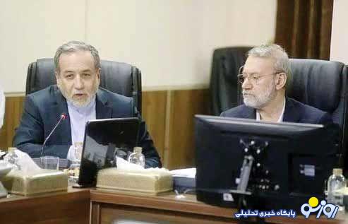 تهران با سخنان محکم لاریجانی به مذاکره ادامه خواهد داد یا با ترس‌های عراقچی؟