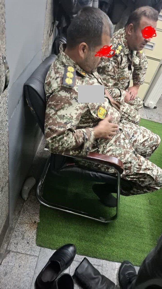 افراد کلیپ مترو تهران با لباس ارتشی