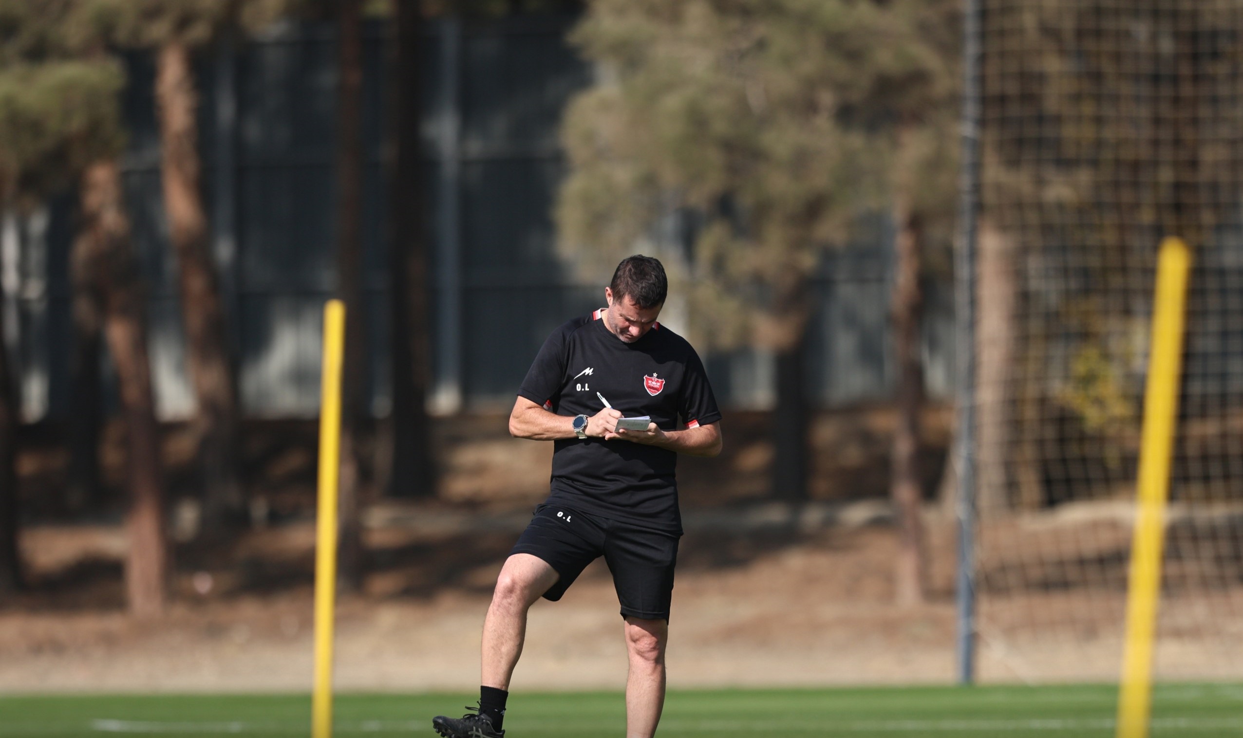 لغو سفر به قطر؛ کادرفنی پرسپولیس برنامه‌ها را تغییر داد!