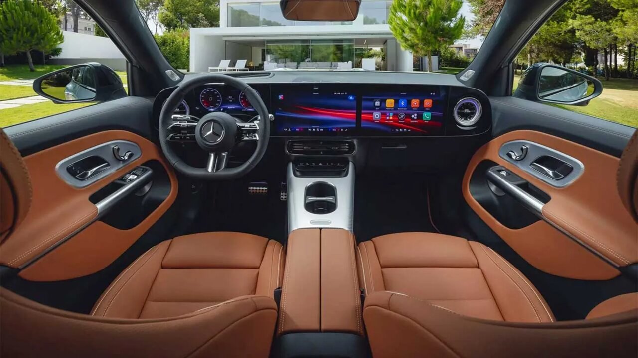 نسل جدید مرسدس بنز GLB با chatgpt معرفی شد