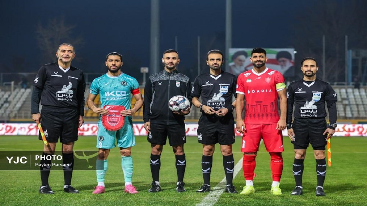 عرب براقی بازی پرسپولیس و پیکان را زیاد خواباند/ میلاد محمدی باید اخراج میشد عرب براقی بازی پرسپولیس و پیکان را زیاد خواباند/ میلاد محمدی باید اخراج میشد