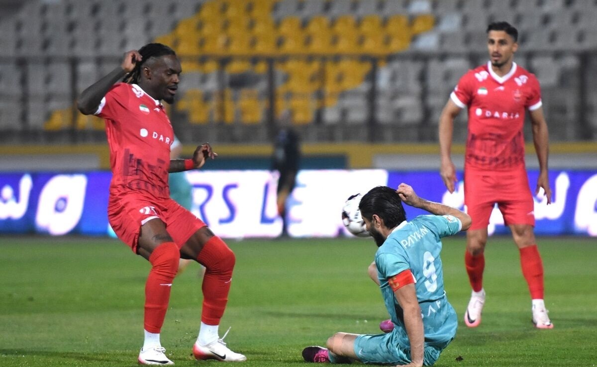 اصرار عجیب ستاره خارجی پرسپولیس برای اخراج! اصرار عجیب ستاره خارجی پرسپولیس برای اخراج!