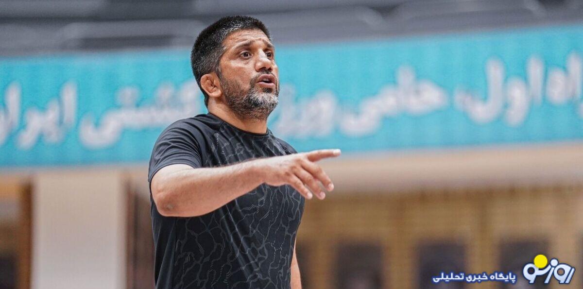 واکنش علیرضا دبیر به تشویق رسول خادم در فینال لیگ کشتی