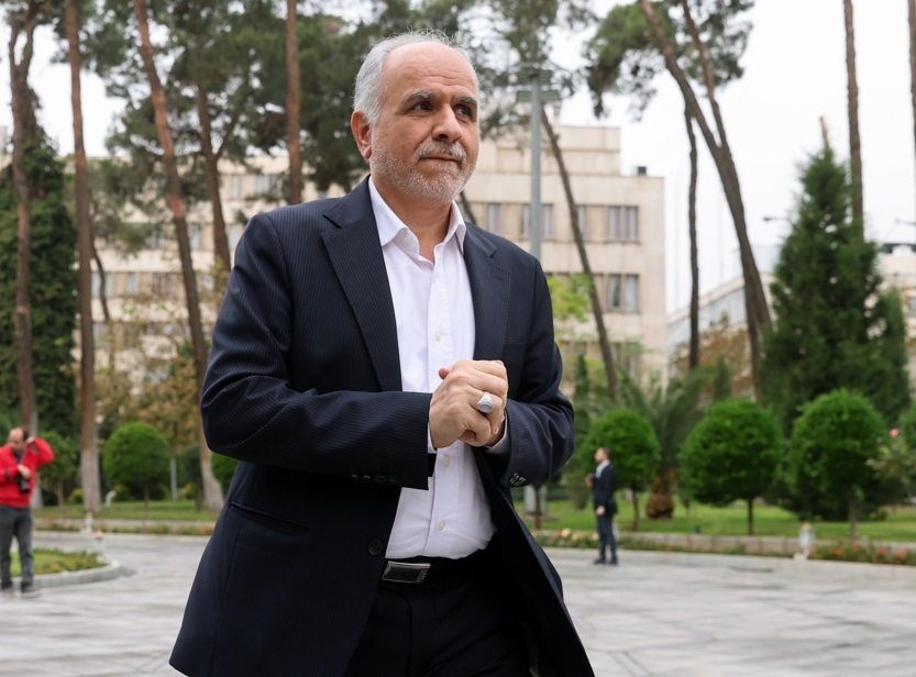 وزیر دادگستری: مهریه قرار نیست ۱۴ سکه شود / مهریه توافق میان زن و مرد است و تغییری در آن ایجاد نشده؛ فقط موضوع ضمانت اجرایی است / اعتقاد داریم که مرد به خاطر مهریه نباید به زندان بود اما باید ضمانت اجرایی مناسب هم برای زن وجود داشته باشد وزیر دادگستری: مهریه قرار نیست ۱۴ سکه شود / مهریه توافق میان زن و مرد است و تغییری در آن ایجاد نشده؛ فقط موضوع ضمانت اجرایی است / اعتقاد داریم که مرد به خاطر مهریه نباید به زندان بود اما باید ضمانت اجرایی مناسب هم برای زن وجود داشته باشد